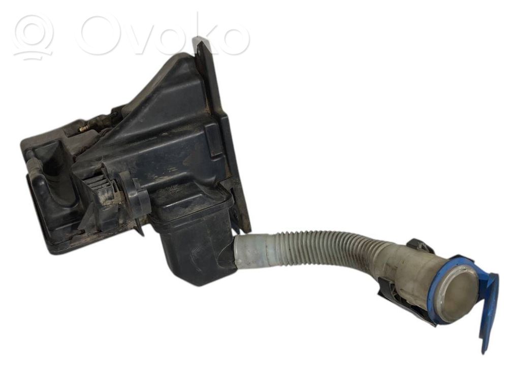 Window fluid tank
