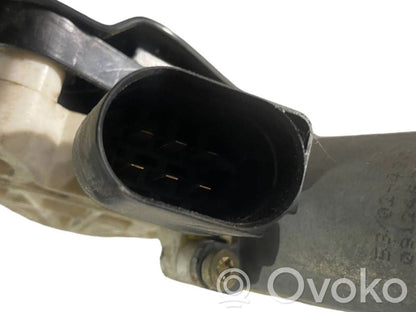 Priekšpusē elektriskā loga pacelšanas mehānisma komplekts