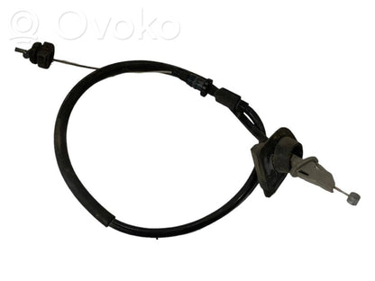 Throttle cable