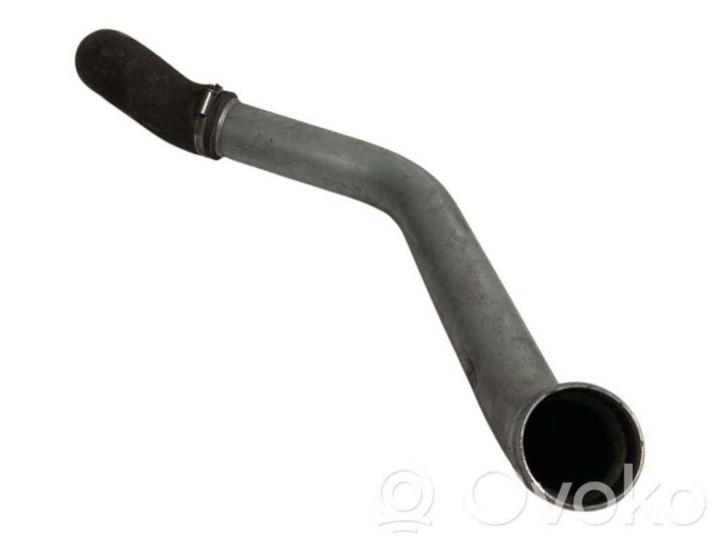 Шланг(и)/труба(ы) интеркулера