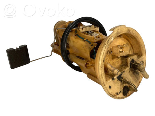 Fuel pump (in the fuel tank)