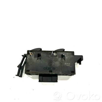 Elektrisko logu slēdzis