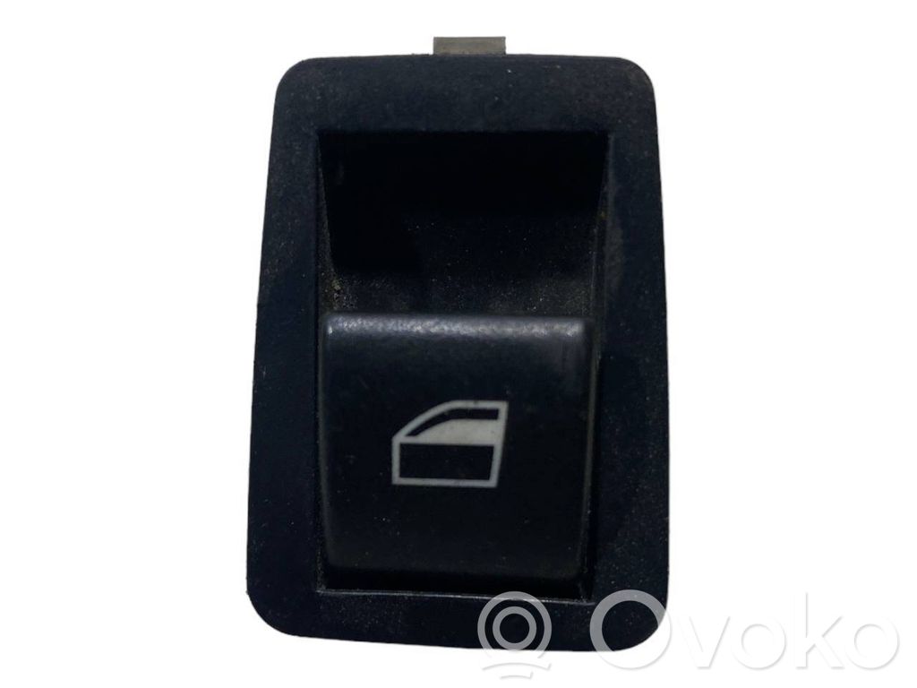 Elektrisko logu slēdzis