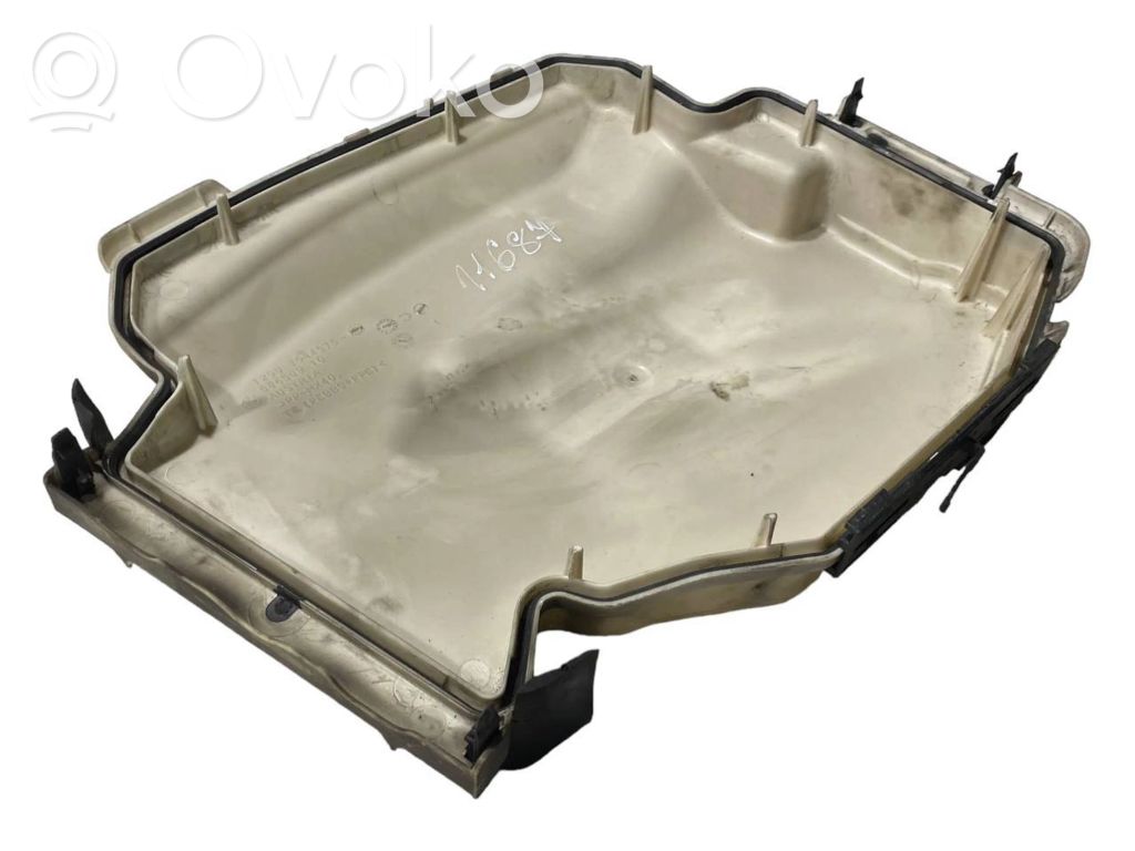 Drošinātāju Kastes vāciņš