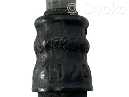 Degvielas caurulīte (-es)