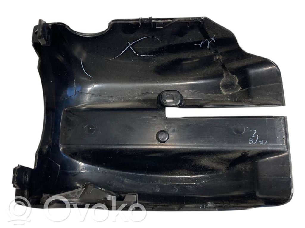 Stūres ass dekoratīvā apdare