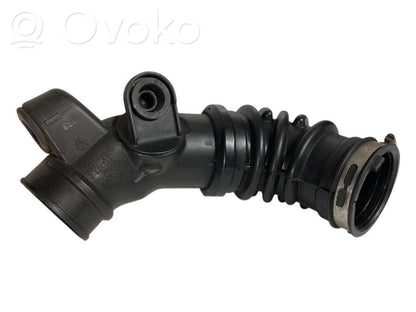 Gaisa caurule uz turbīnu