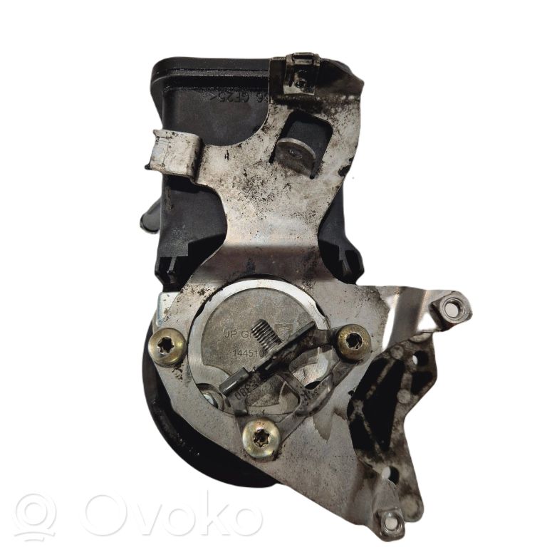 Stūres pastiprinātāja sūknis