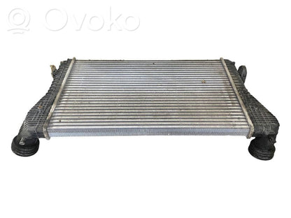 Starpdzesētāja radiators