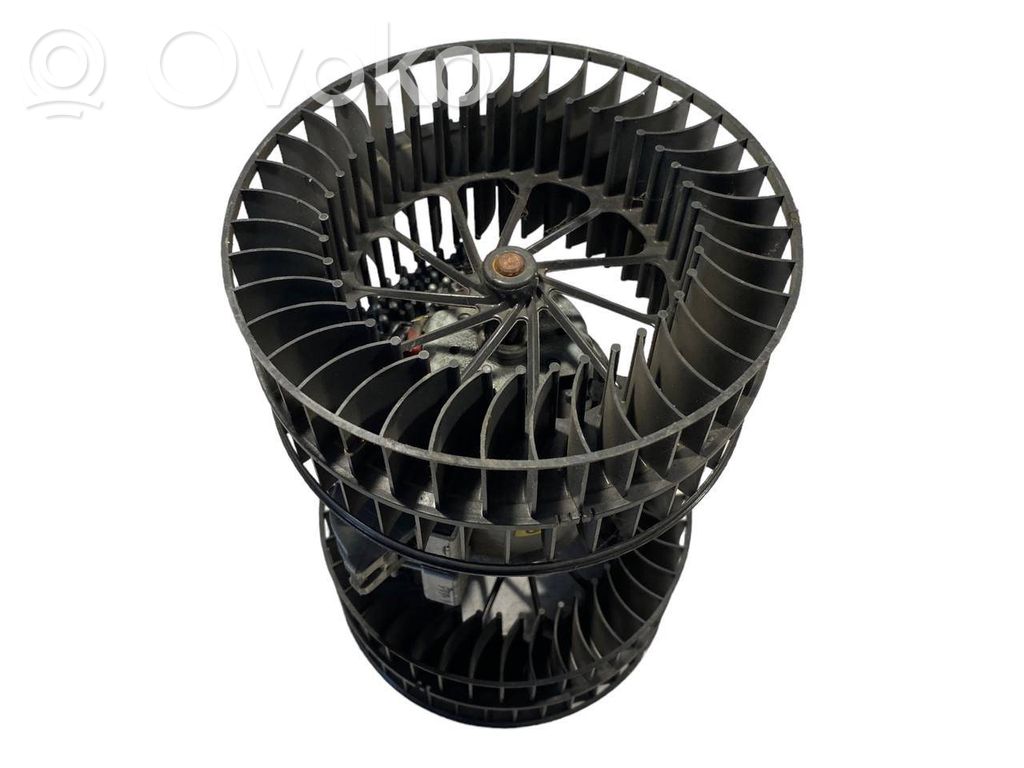 Mazā radiatora ventilators