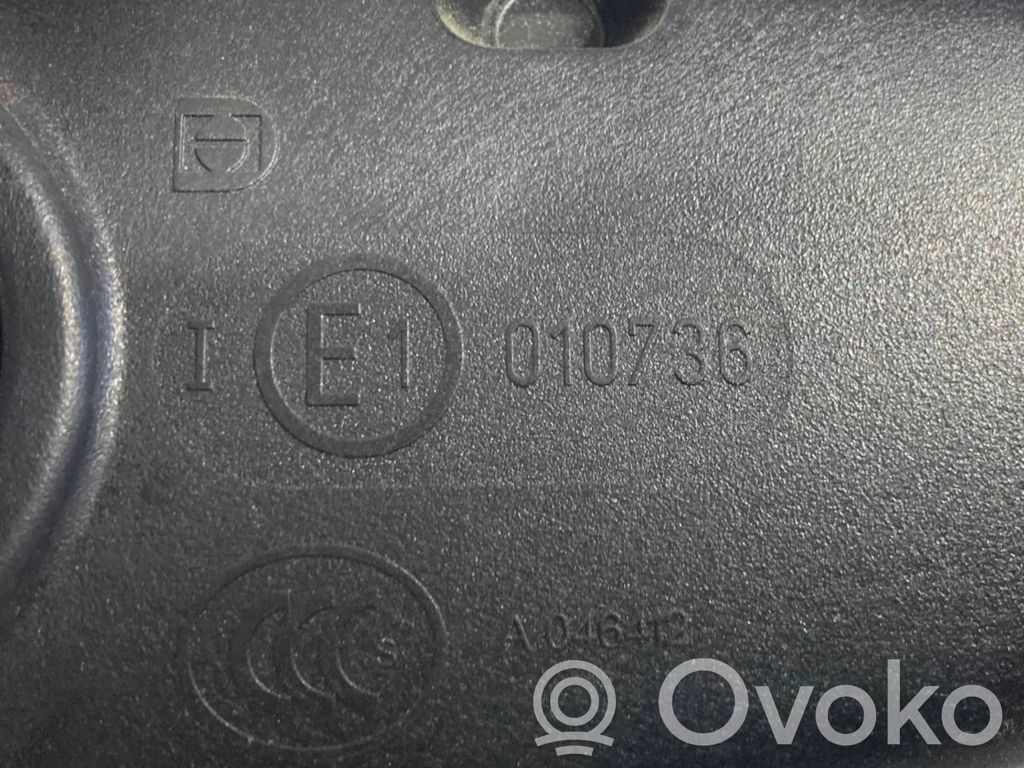 Atpakaļskata spogulis (salonā)