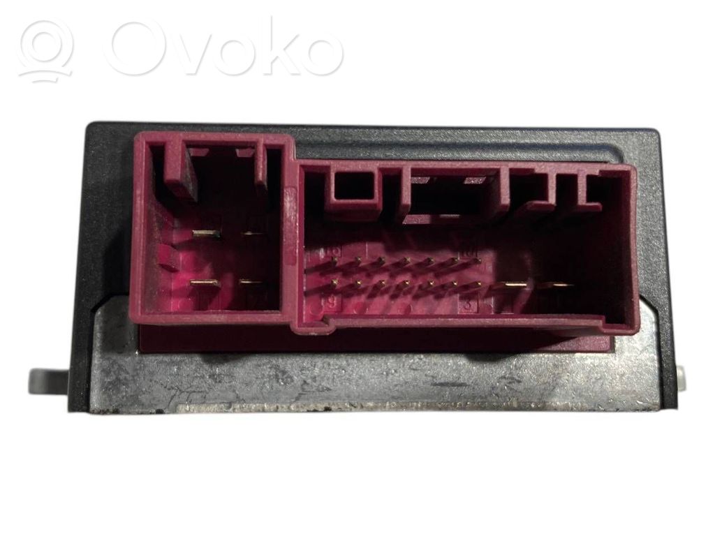 Degvielas sūkņa vadības bloks