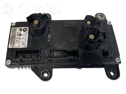 Barošanas vadības bloks