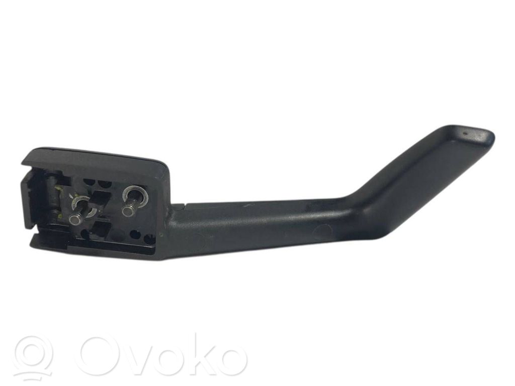 Bagāžnieka Iekšpuses nolaišanas rokturis