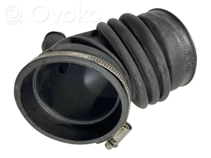 Šļūtene (-es) / caurule (-es)