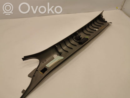 (A) statņa dekoratīvā apdare