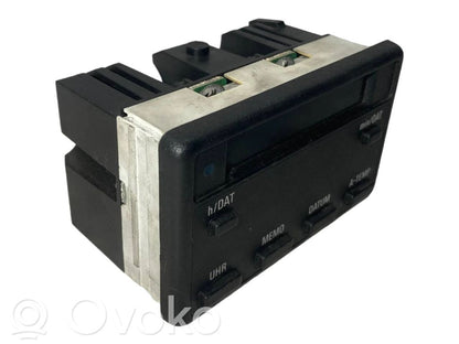 Ekrāns / displejs / mazais ekrāns