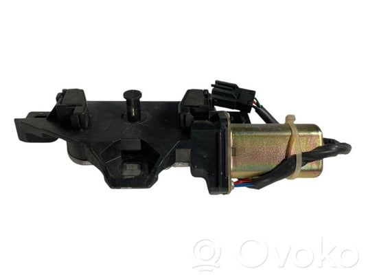 Rear cover lock