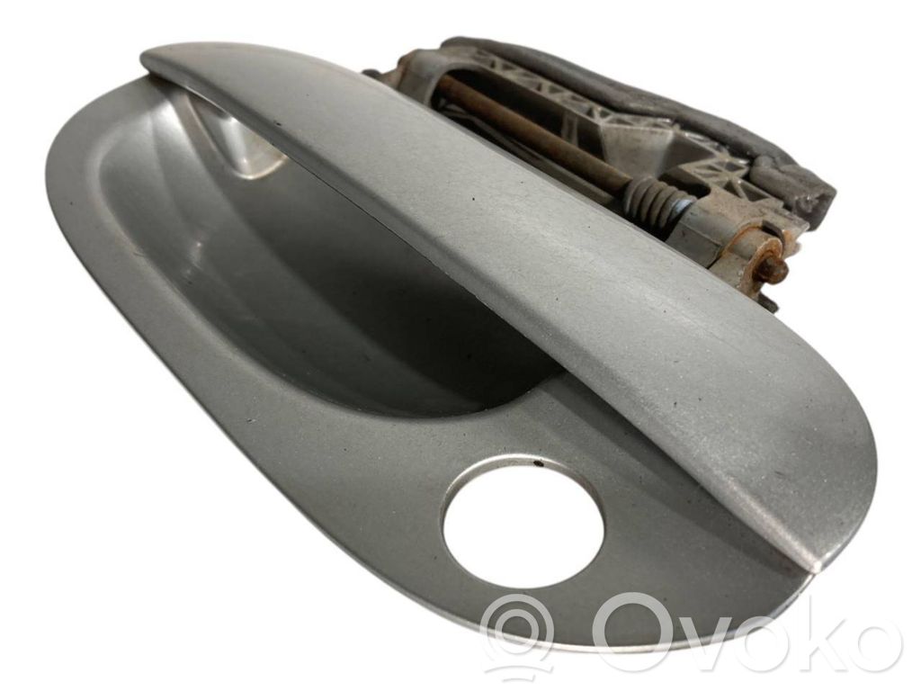 Внешняя ручка открывания