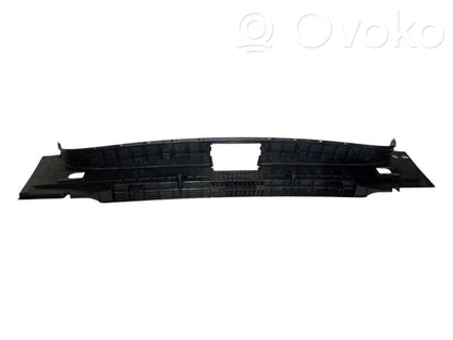 Trunk sill trim