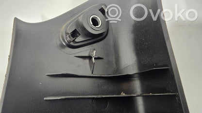 (A) statņa dekoratīvā apdare