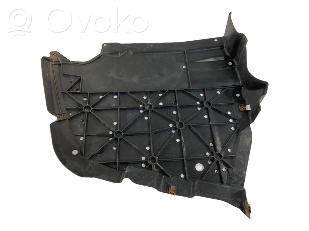 Apakšas aizsargs šasijas aizmugurējā daļā