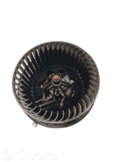 Mazā radiatora ventilators