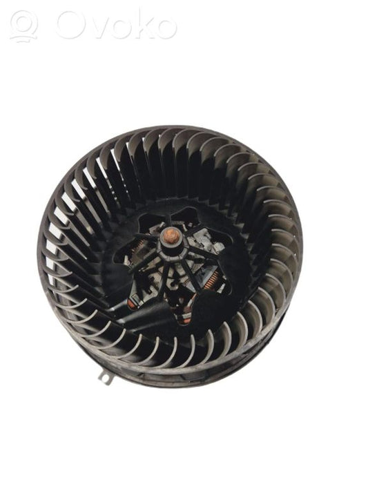 Mazā radiatora ventilators
