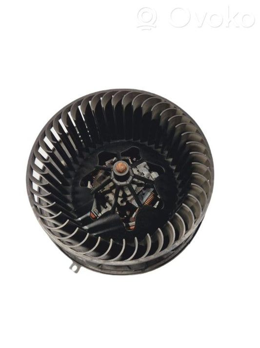 Mazā radiatora ventilators