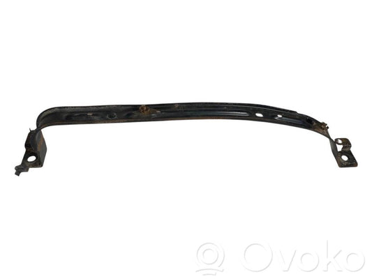 Degvielas tvertnesturētājs (-i)