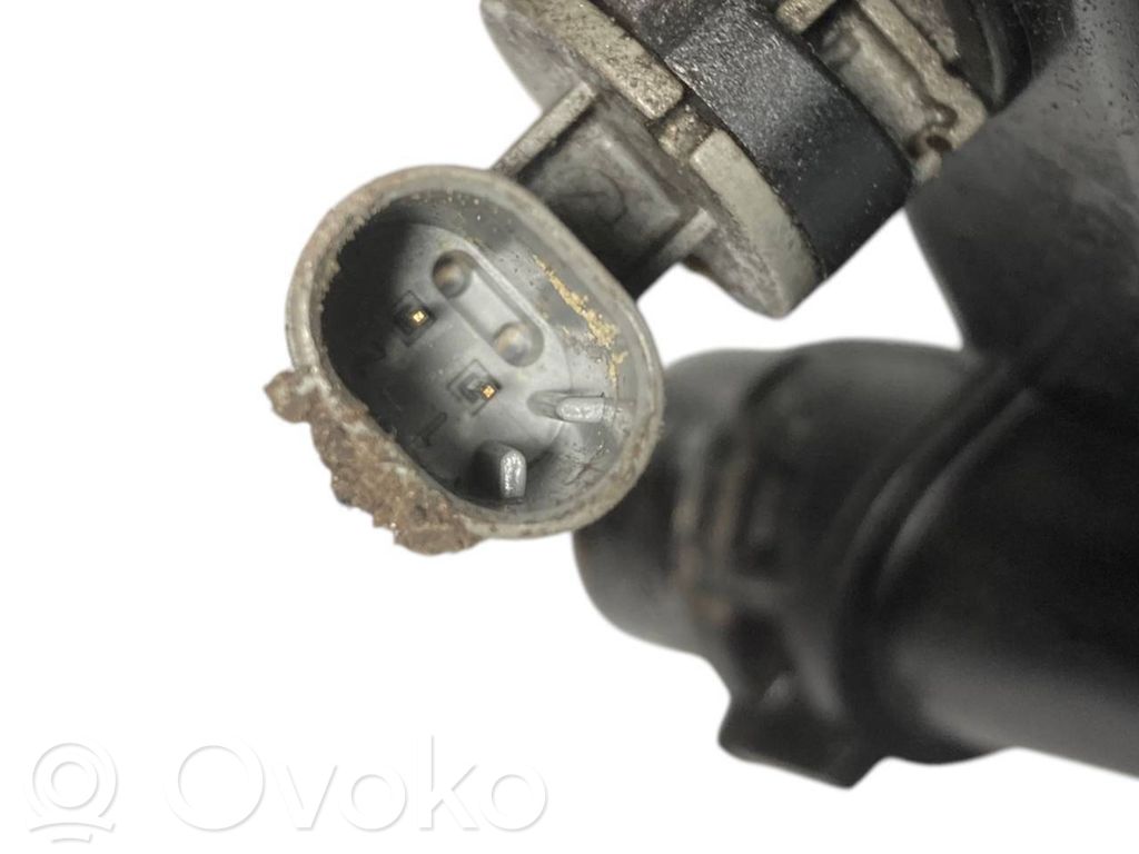 Dzesēšanas šķidruma izplešanās tvertne