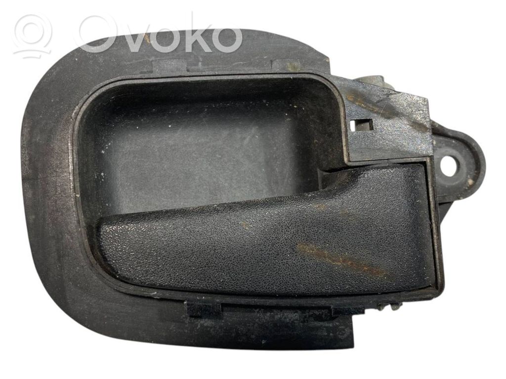 Internal opening handle