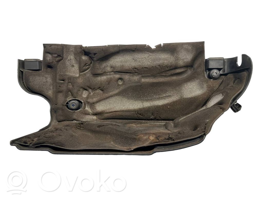 Крышка двигателя (декоративная отделка)