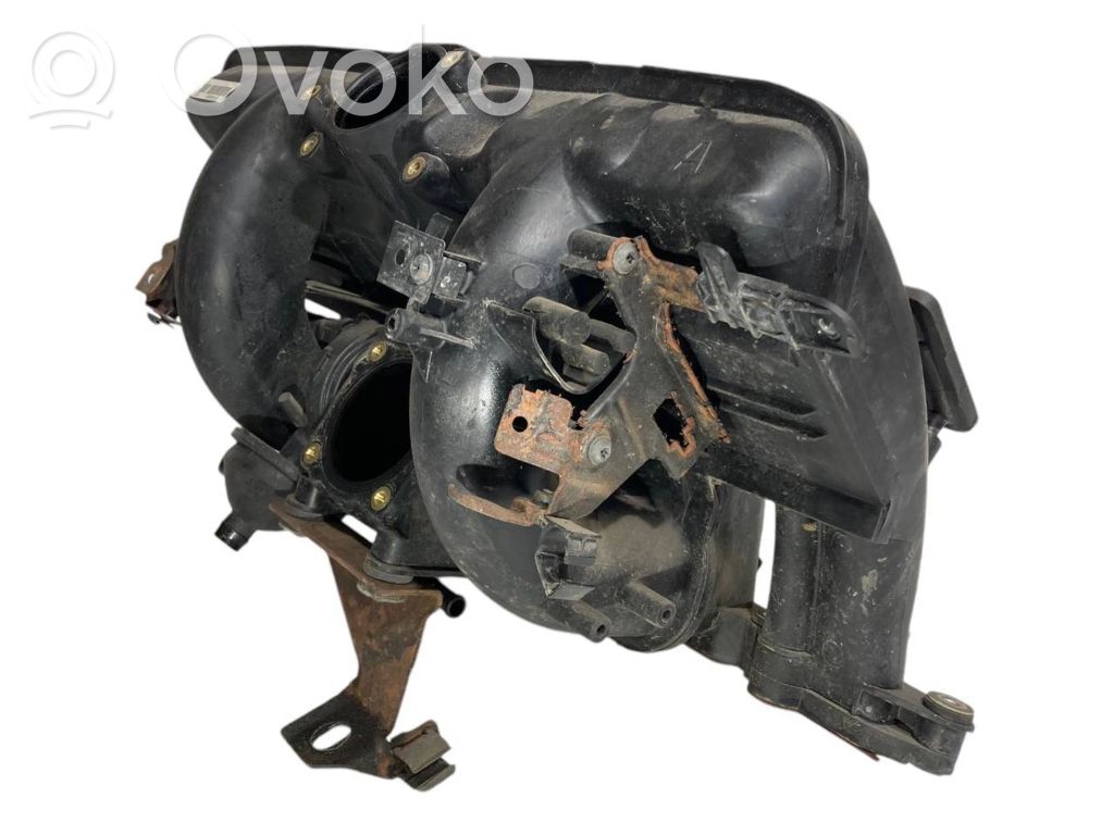 Впускной коллектор