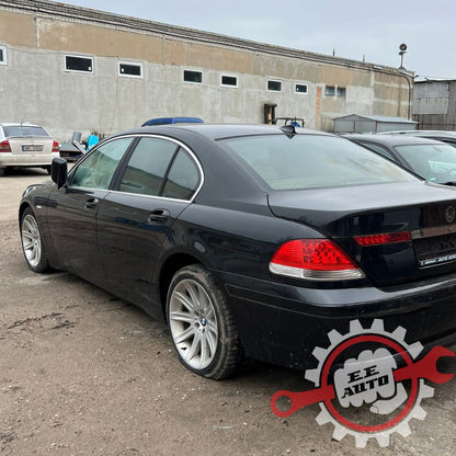 BMW E65 745 2002.G.