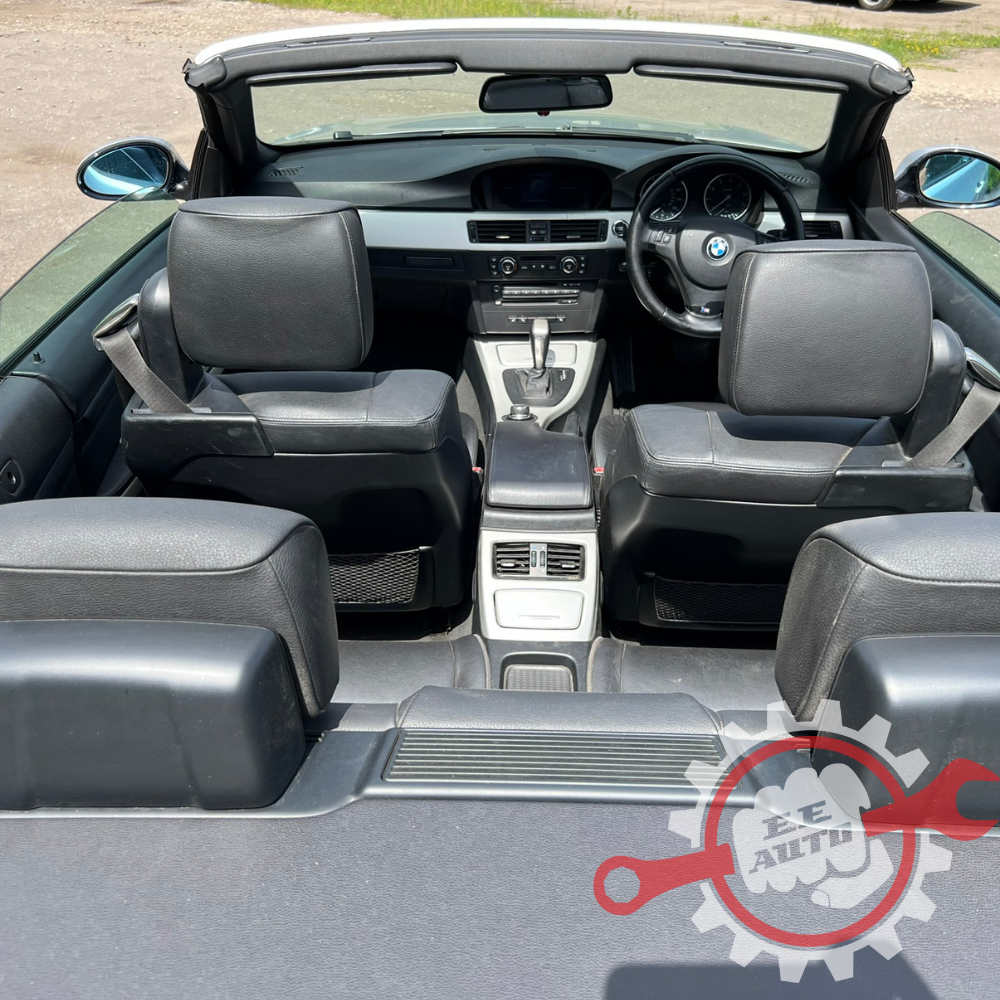 BMW 320 2008.G. E93