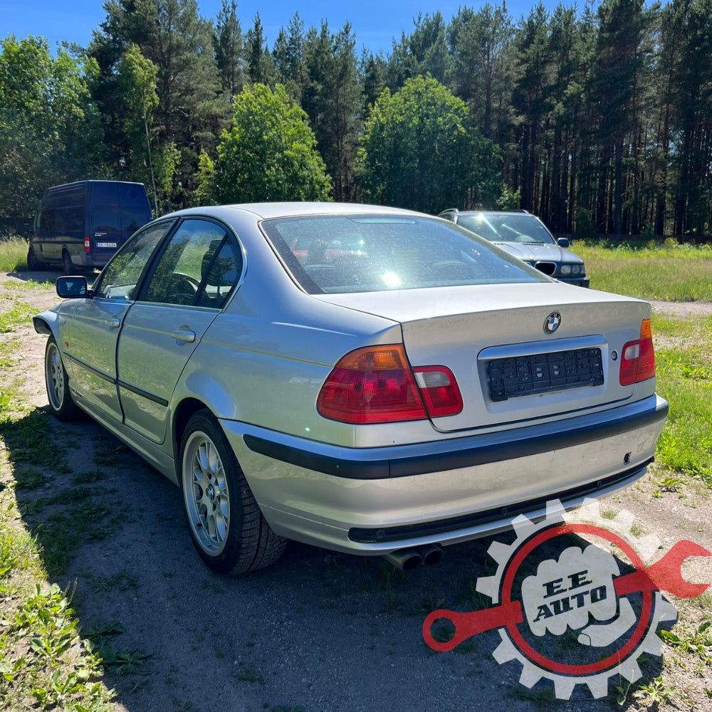 BMW 330i E46 2000 - atsarginės dalys 