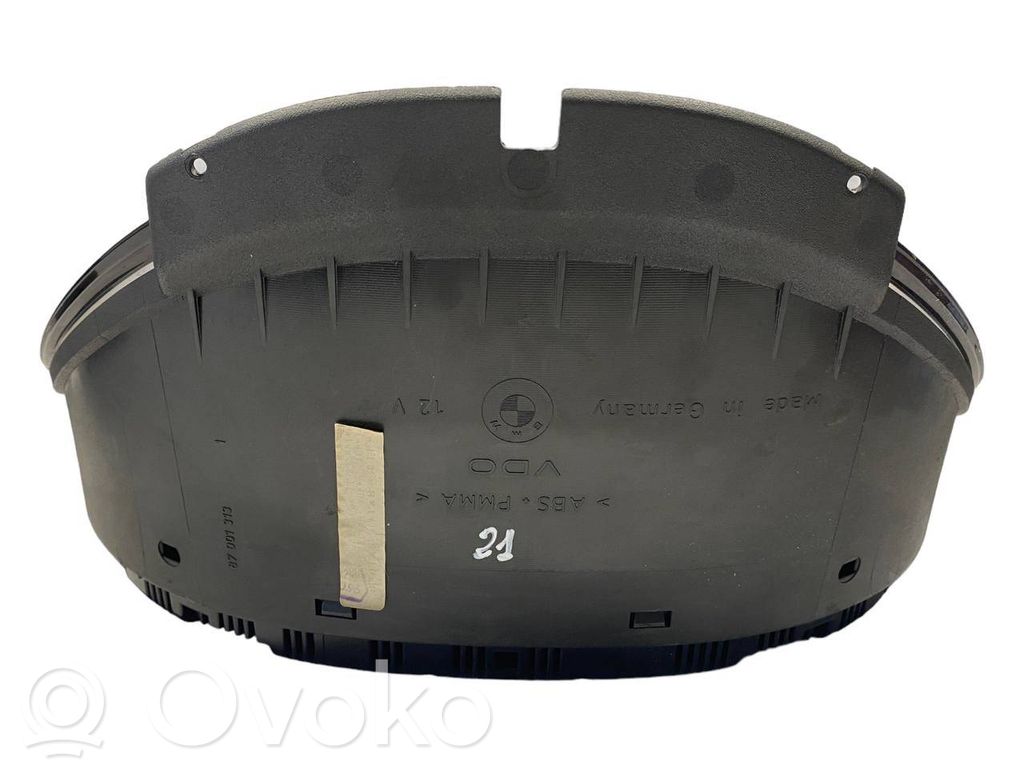 Spidometrs (instrumentu panelī)