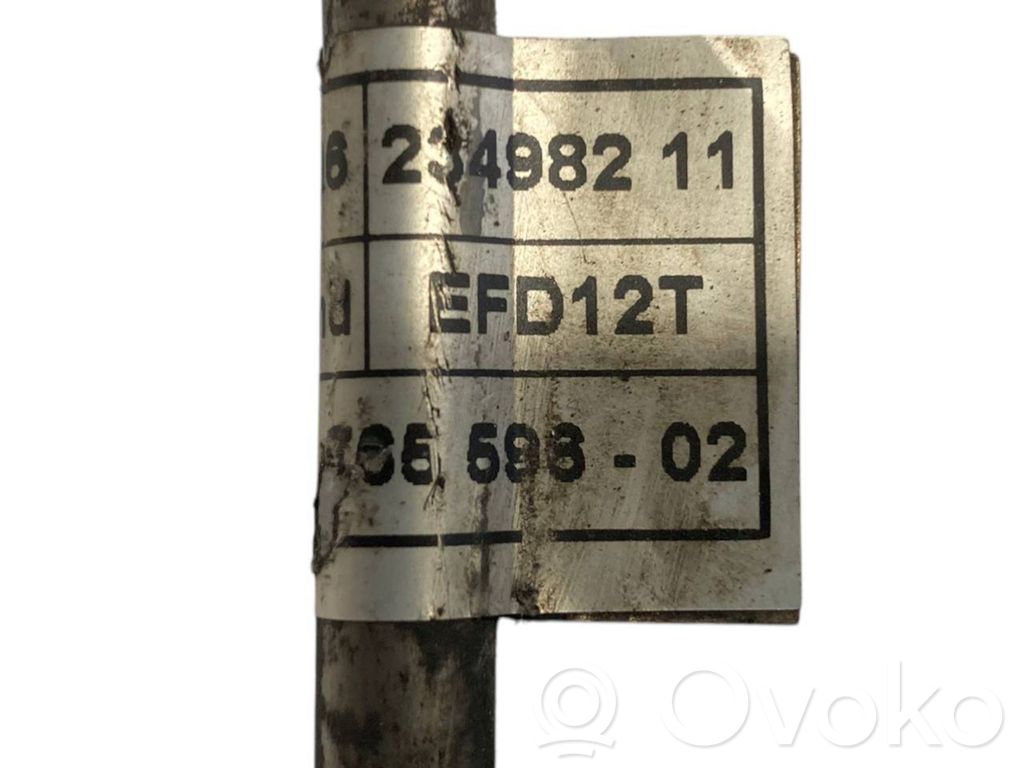 Stūres pastiprinātāja šļūtene (-es) / caurulīte (-es)