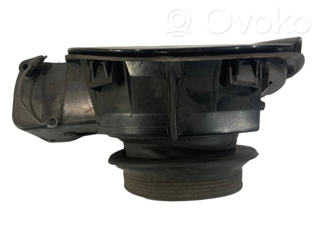 Крышка топливного бака