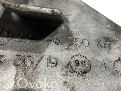 Dzinēja nostiprināšanas stiprinājums-kronšteins