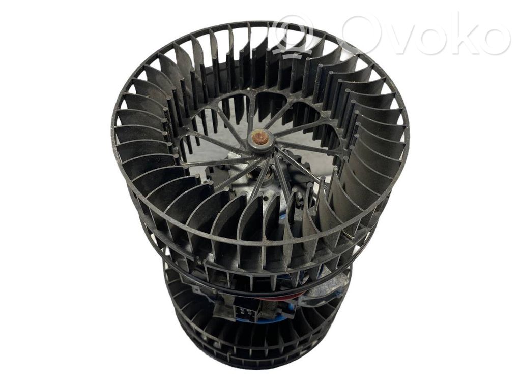 Маленький вентилятор радиатора