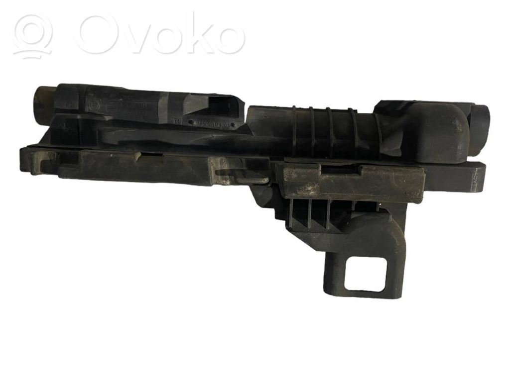 Radiatora (-u) turētājs / kronšteins