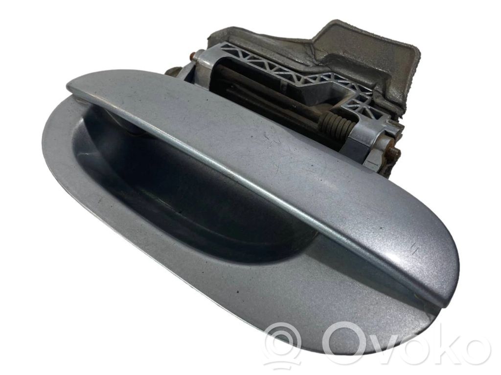 External opening handle