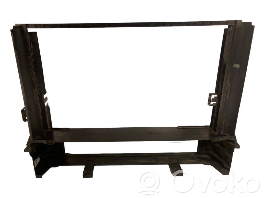 Radiatoru dekoratīvā apdare