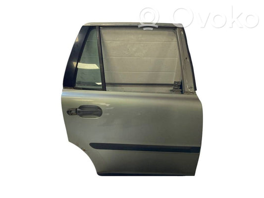 Aizmugurējās durvis