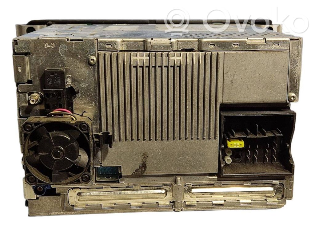 Радио / CD/DVD-плеер / навигация