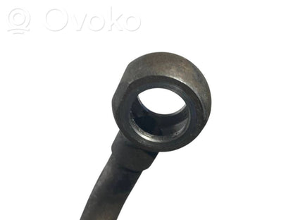 Stūres pastiprinātāja šļūtene (-es) / caurulīte (-es)