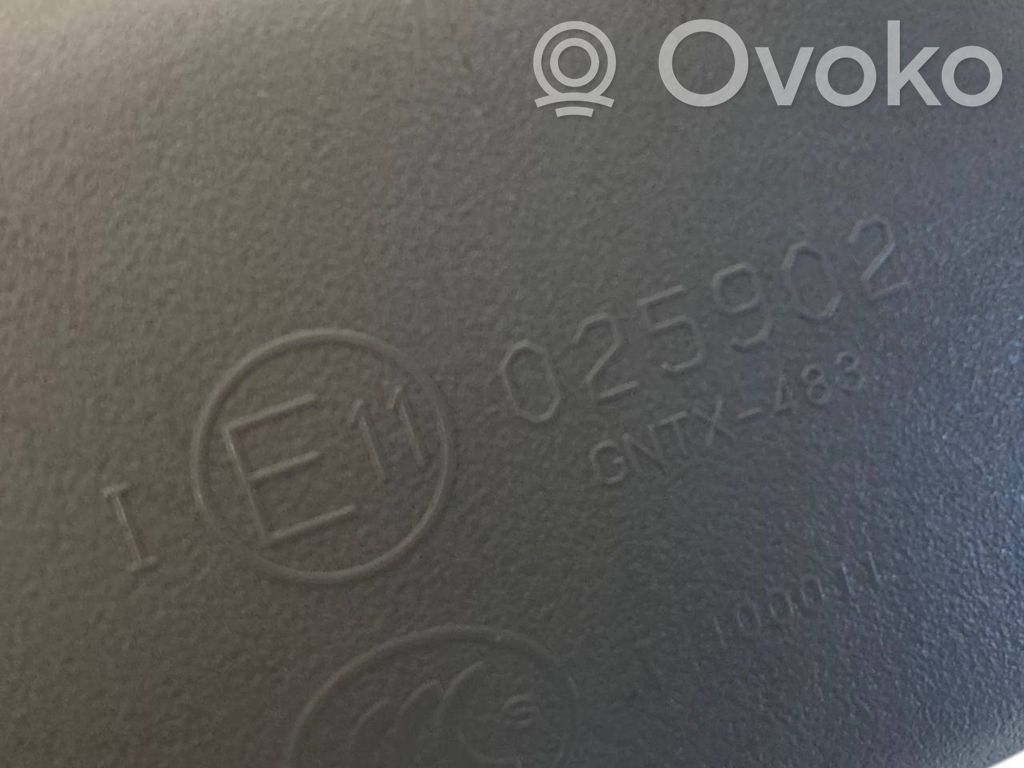 Atpakaļskata spogulis (salonā)