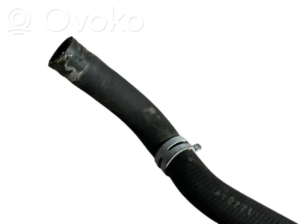 Caurulīte (-es) / šļūtene (-es)